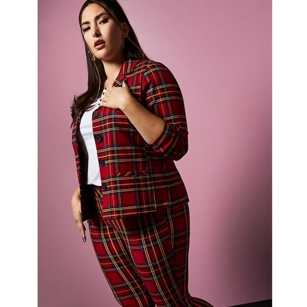 Torrid 1 BETSEY JOHNSON RED PLAID PREMIUM PONTE BLAZER